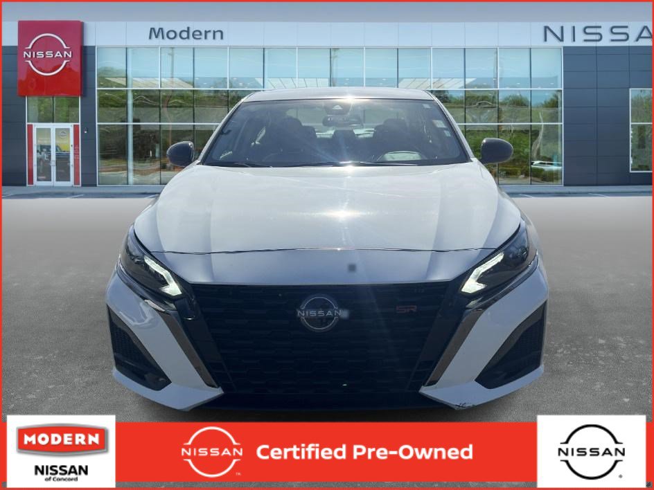 Certified 2024 Nissan Altima 2.5 SR image 1