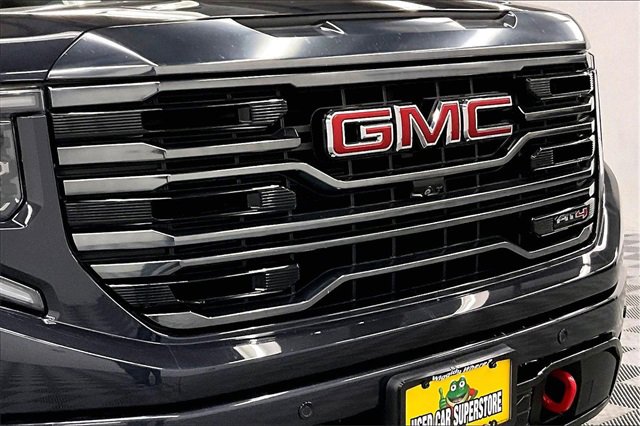 Used 2022 GMC Sierra 1500 AT4 image 32