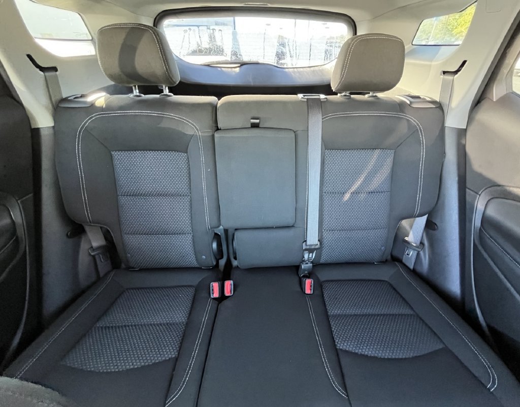 Certified 2024 GMC Terrain SLE w/ Driver Convenience Package FWD image 11