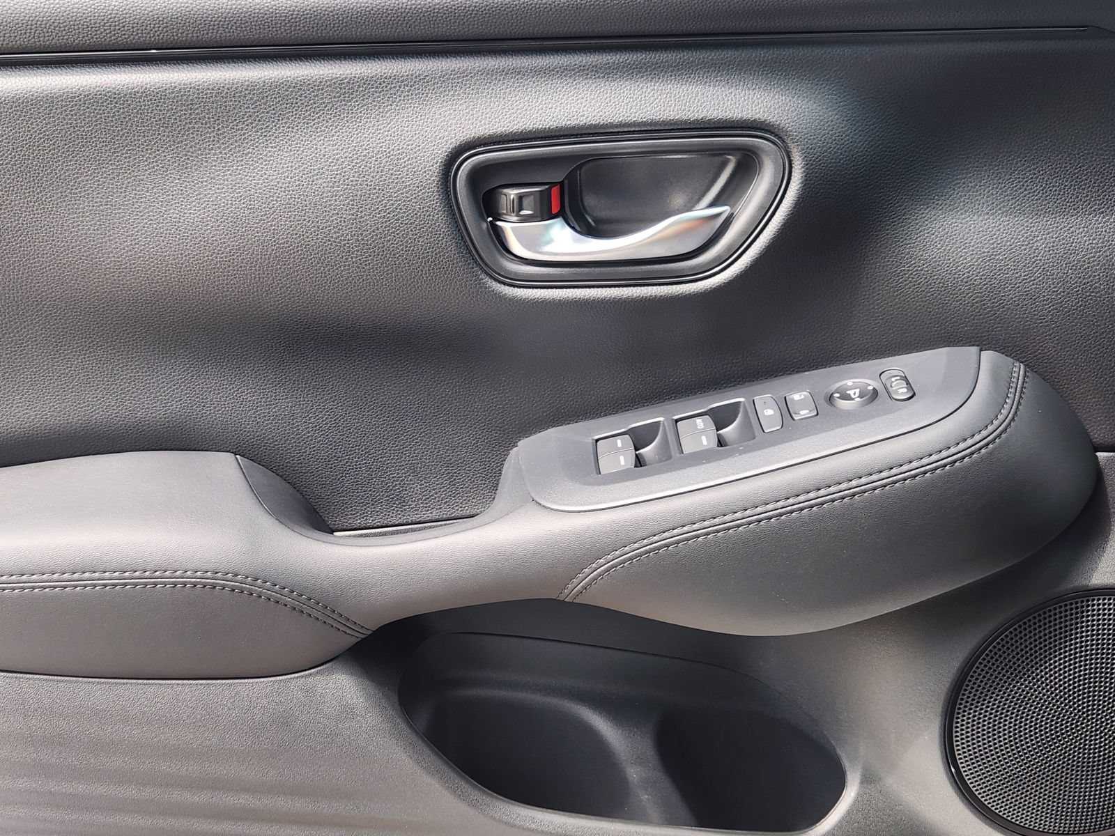 New 2027 Honda HR-V LX image 21
