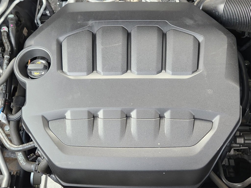 Used 2025 Volkswagen Atlas Peak Edition SE image 24