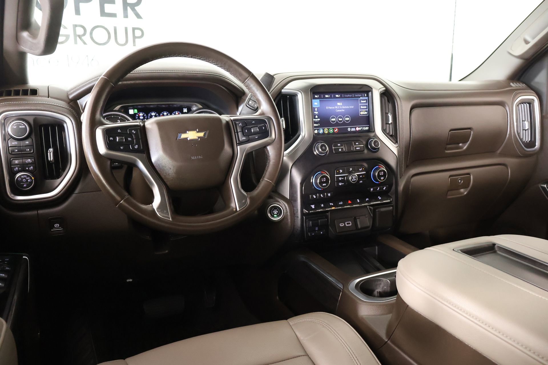 Used 2020 Chevrolet Silverado 2500 LTZ w/ LTZ Texas Edition image 2