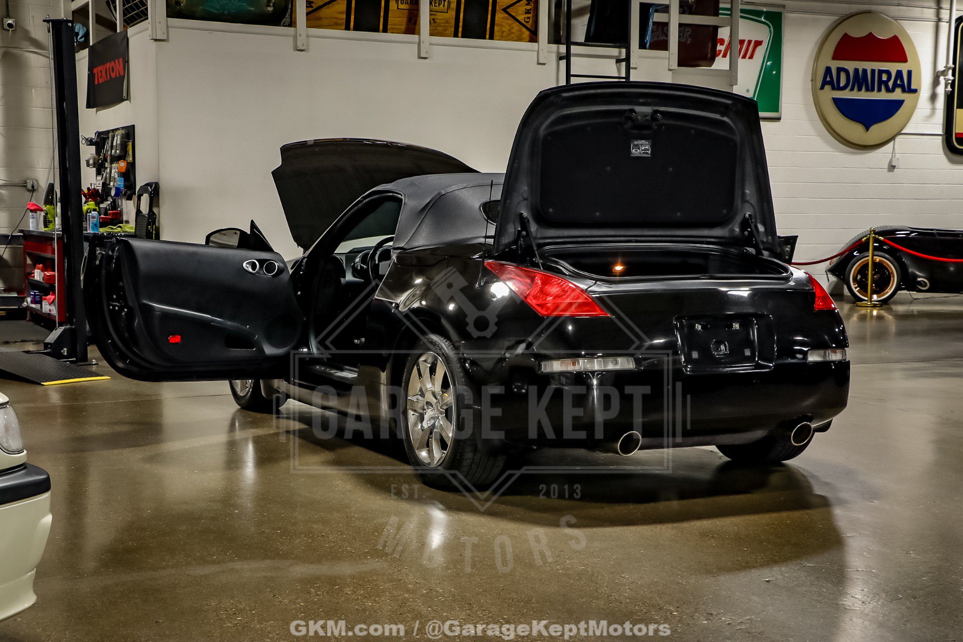 Used 2004 Nissan 350Z Touring RWD image 61