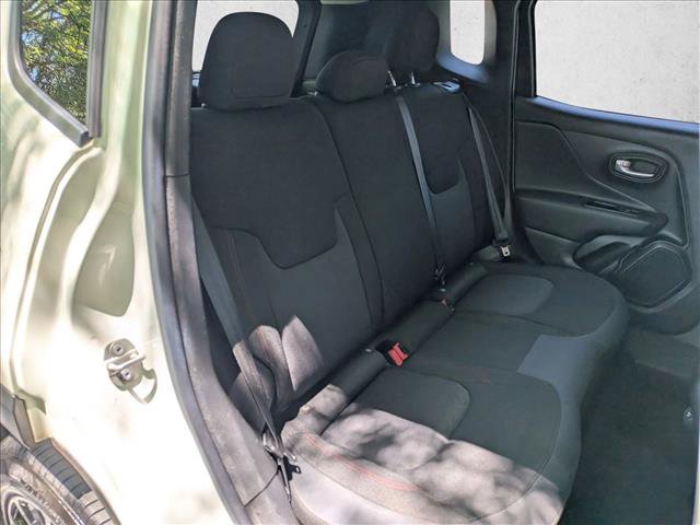 Used 2023 Jeep Renegade Trailhawk AWD/4WD image 19