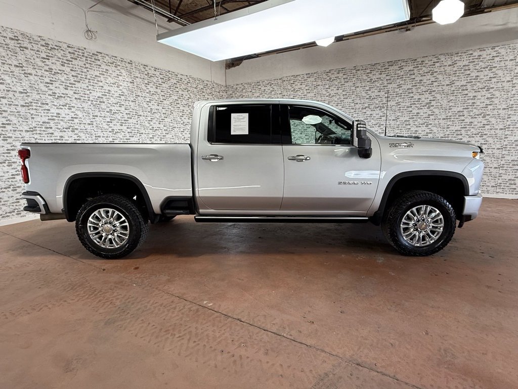 Used 2023 Chevrolet Silverado 3500 High Country w/ Z71 Off-Road Package image 8