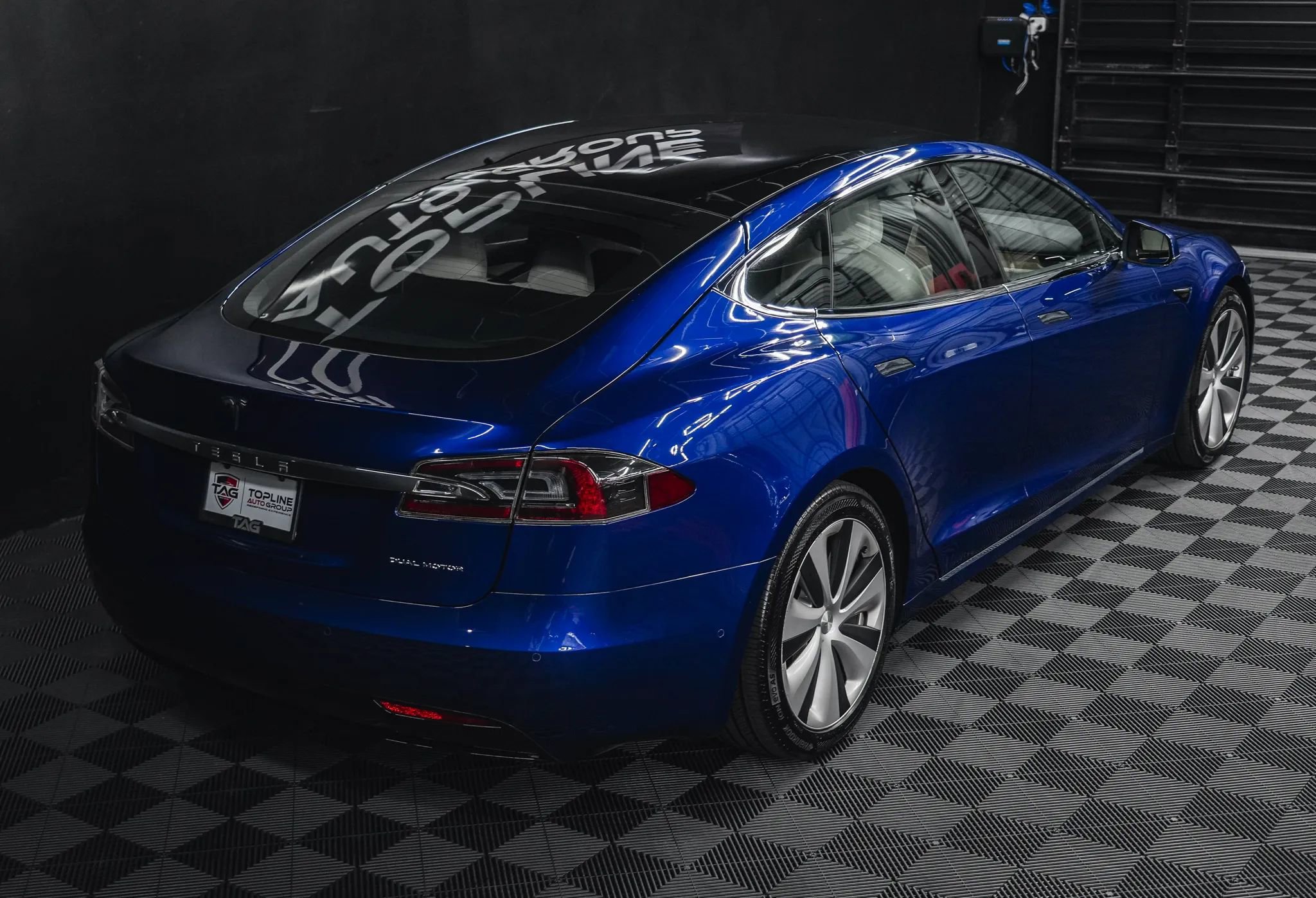 Used 2020 Tesla Model S AWD image 22
