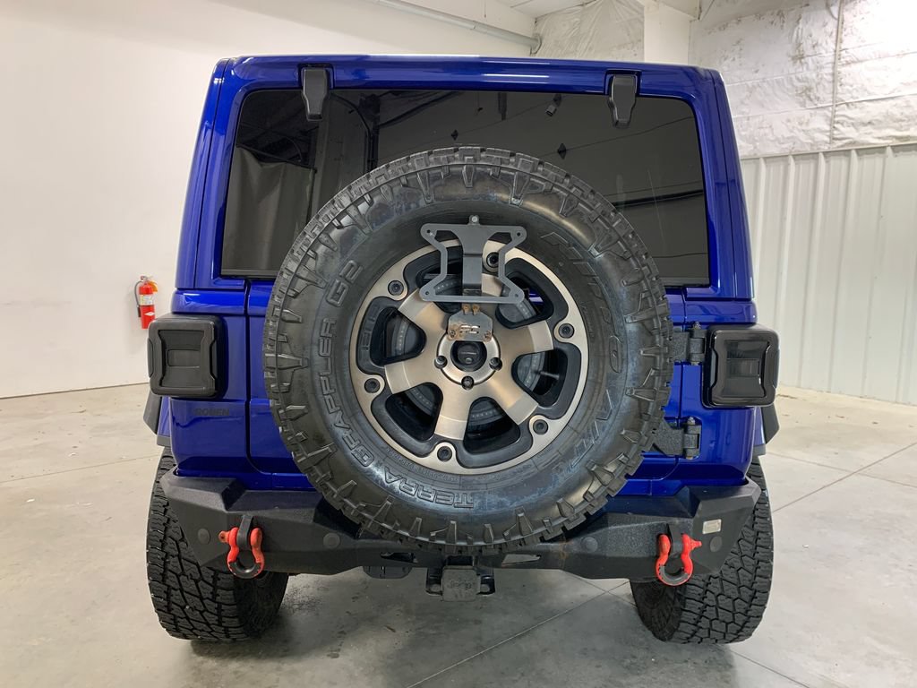 Used 2020 Jeep Wrangler Unlimited Sahara AWD/4WD image 6