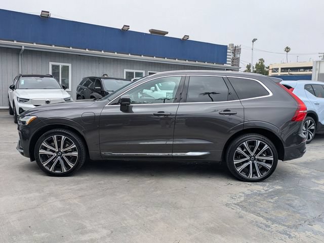 Certified 2023 Volvo XC60 T8 Ultimate AWD/4WD image 6