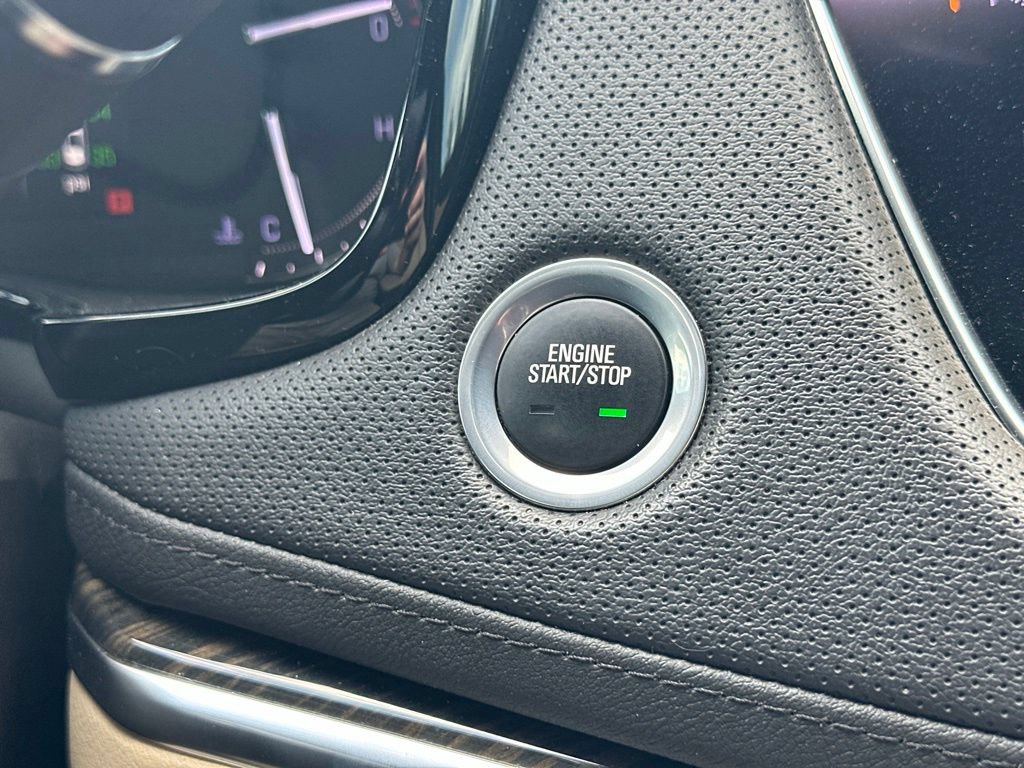 Used 2019 Cadillac XT5 FWD image 24