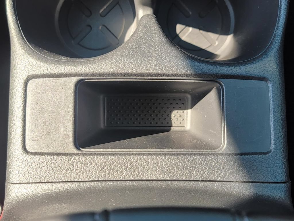 Used 2019 Nissan Rogue S AWD/4WD image 22