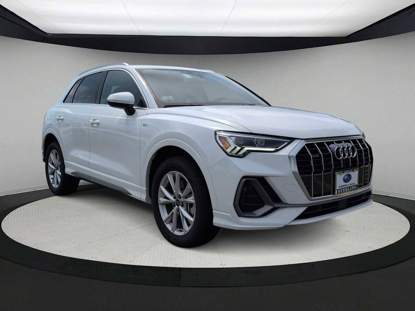 Used 2025 Audi Q3 2.0T Premium AWD/4WD image 2