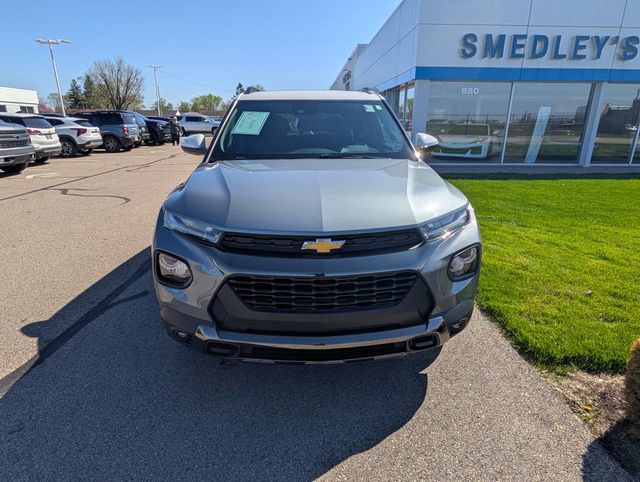 Used 2023 Chevrolet TrailBlazer ACTIV w/ Sun and Liftgate Package image 3