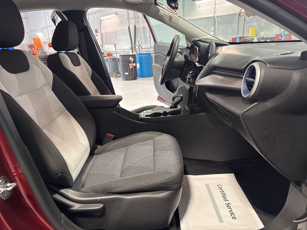 Used 2024 Chevrolet Trax LS w/ LS Convenience Package FWD image 31