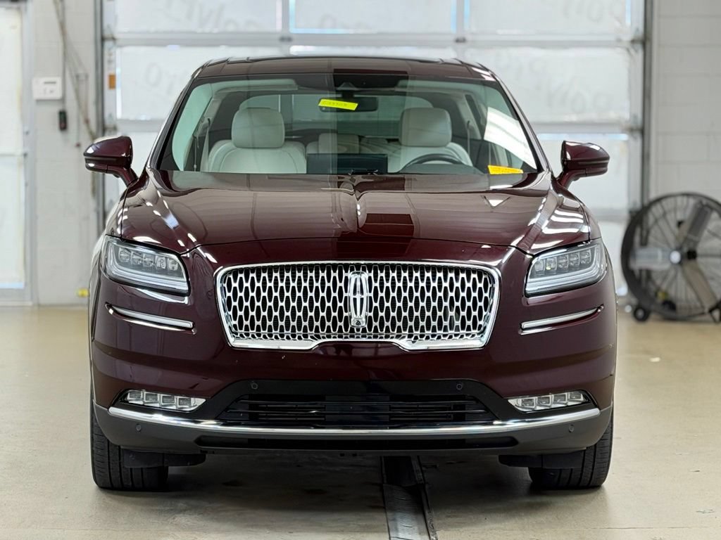 Used 2023 Lincoln Nautilus Black Label w/ Class II Trailer Tow Package AWD/4WD image 2