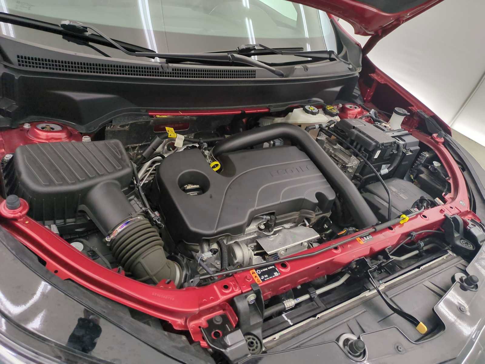 Used 2024 Chevrolet Equinox RS w/ RS Leather Package image 13