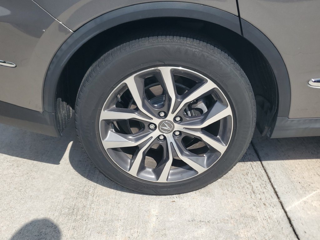 Used 2024 Acura MDX w/ Technology Package FWD image 9