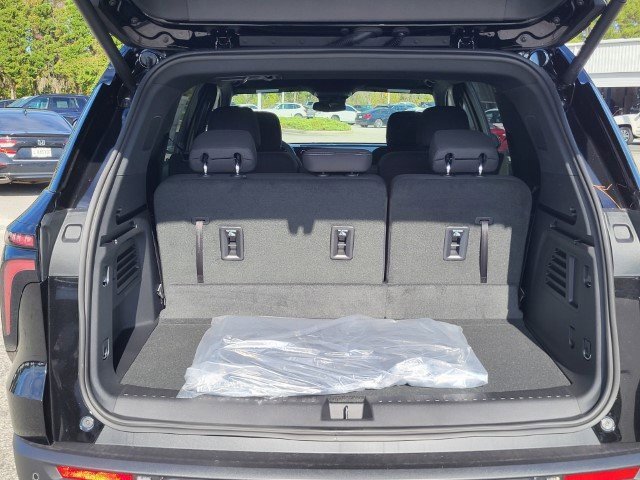 New 2026 Chevrolet Traverse LT image 4