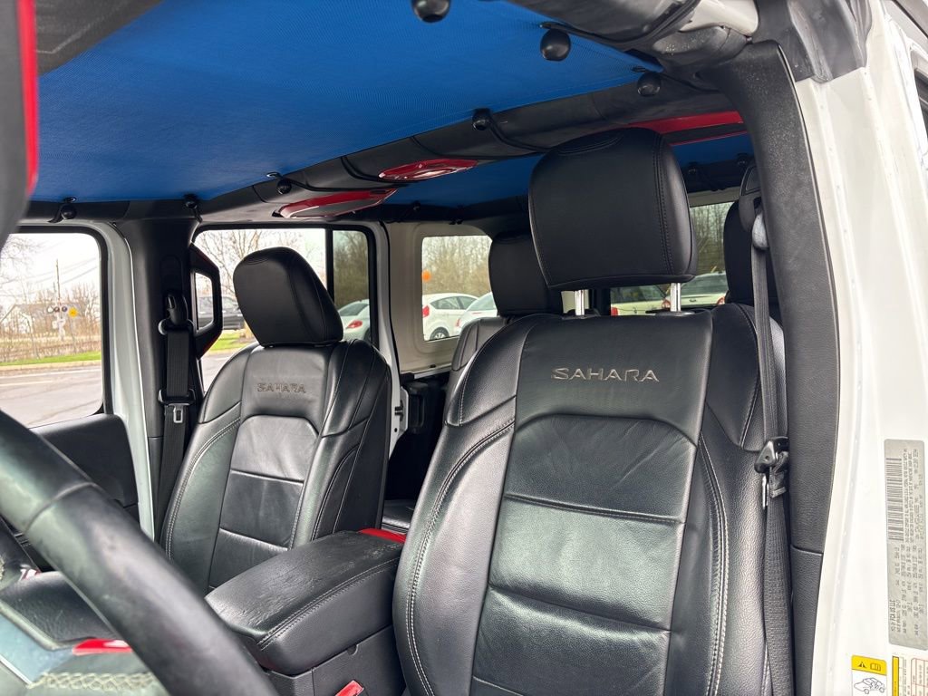 Used 2018 Jeep Wrangler Unlimited Sahara image 19