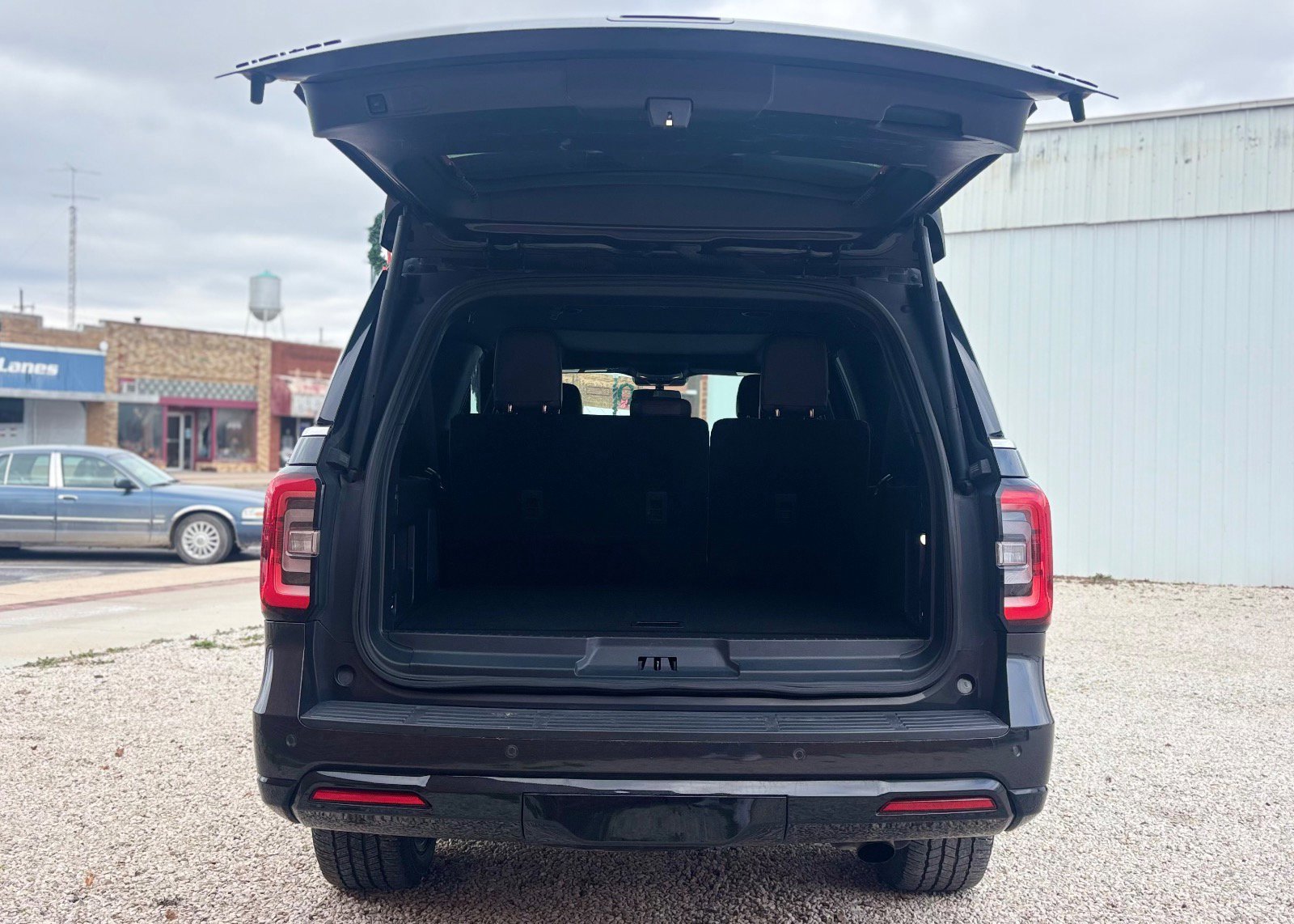 Certified 2022 Ford Expedition Max Limited image 5