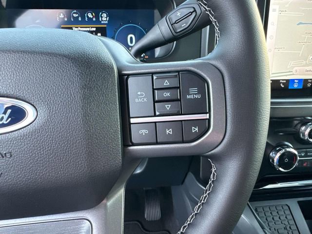 New 2026 Ford F250 Lariat w/ Black Appearance Package image 27