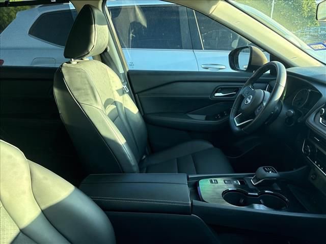 Certified 2024 Nissan Rogue SV w/ SV Premium Package image 3