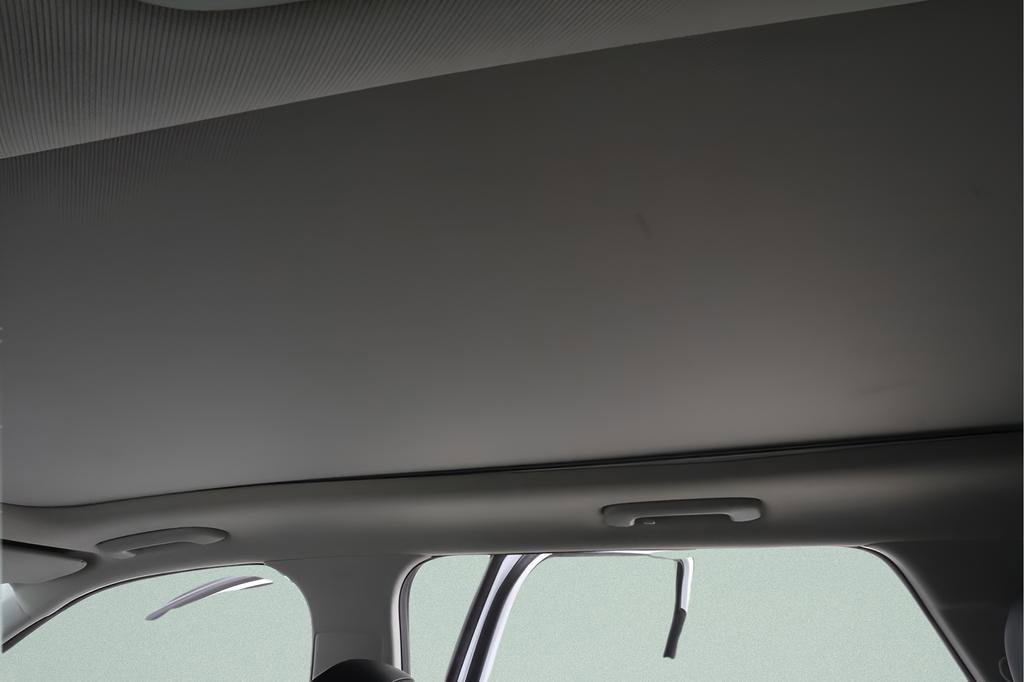 Used 2022 Kia Sorento S w/ Panoramic Sunroof Package FWD image 10