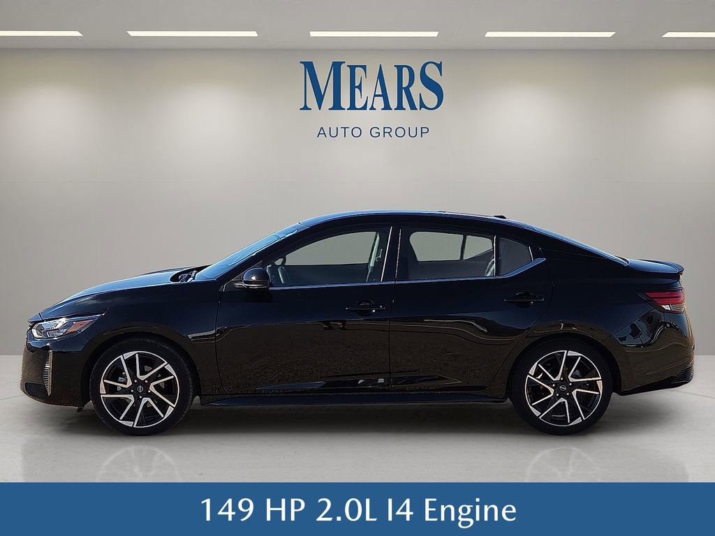 Used 2025 Nissan Sentra SR image 3
