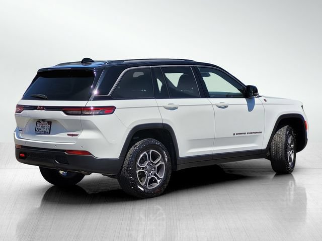 Used 2022 Jeep Grand Cherokee Trailhawk w/ ADV Protech Group II AWD/4WD image 4