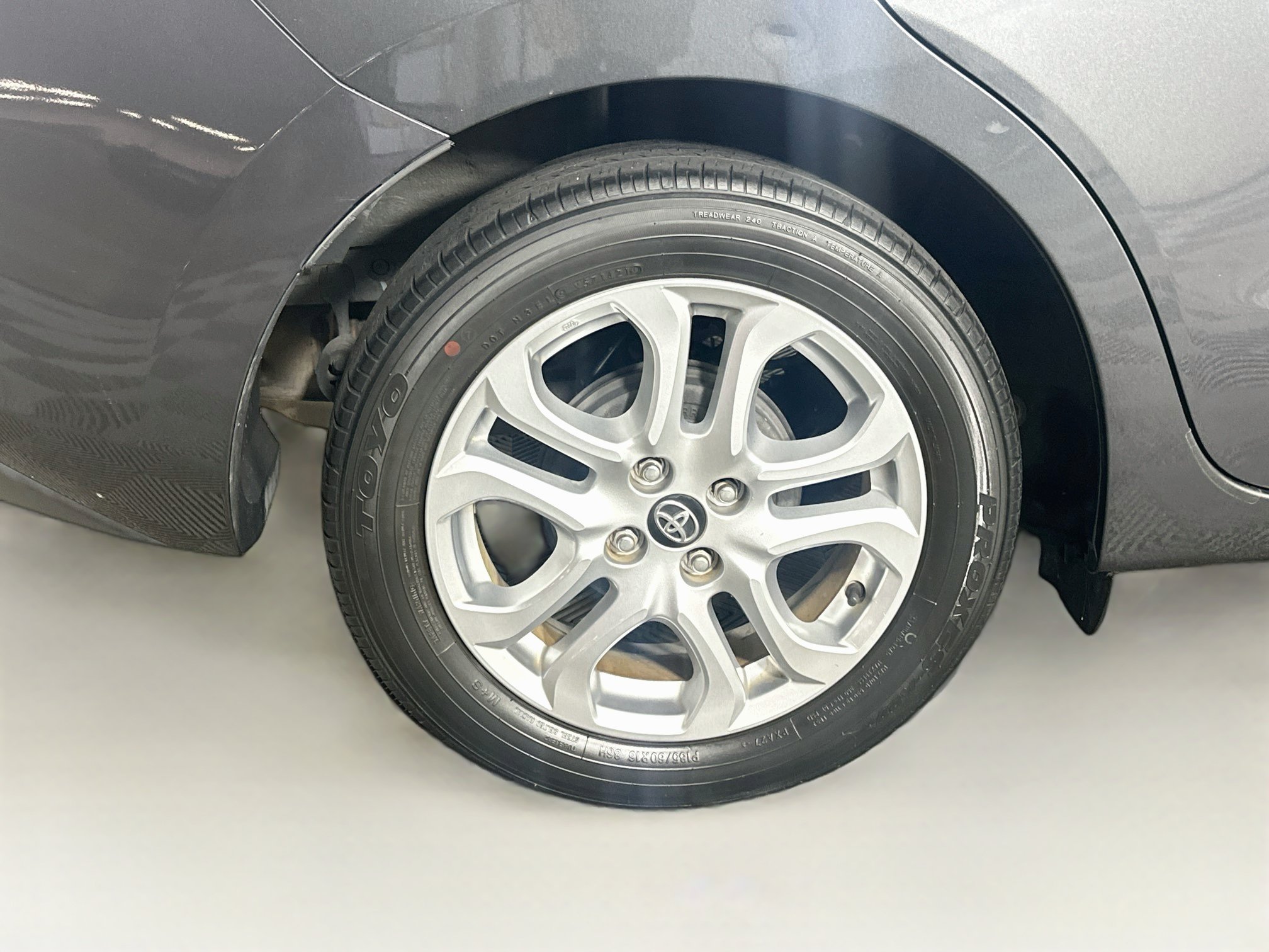 Used 2018 Toyota Yaris iA FWD image 11