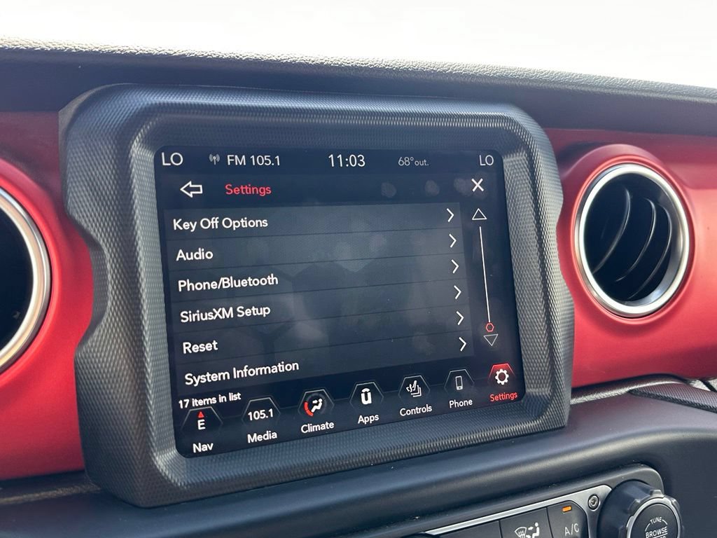 Used 2022 Jeep Gladiator Rubicon w/ LED Lighting Group AWD/4WD image 41