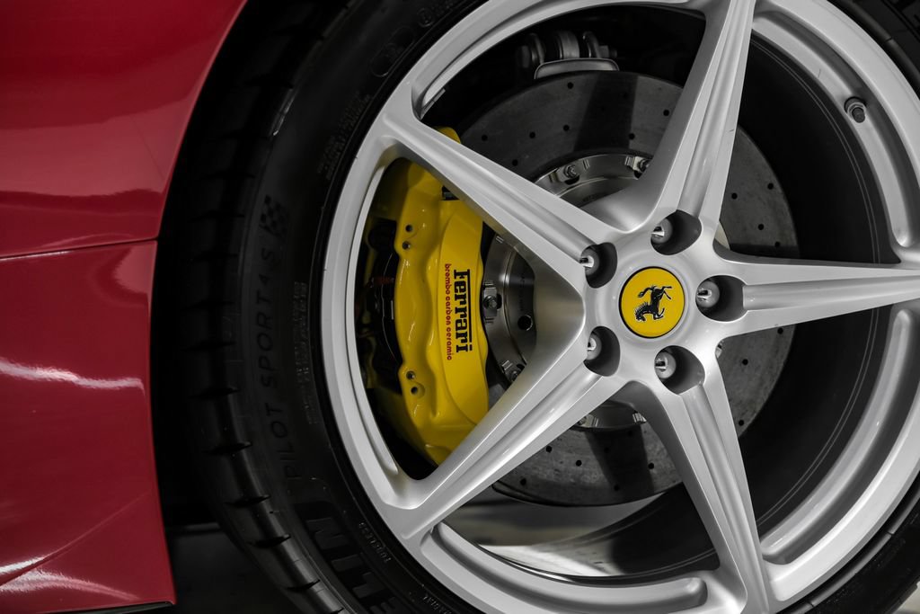 Used 2014 Ferrari 458 Spider RWD image 65