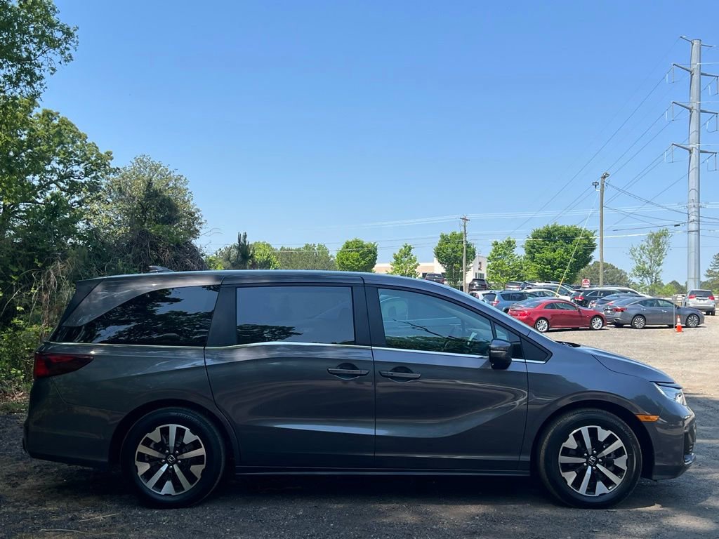 Used 2025 Honda Odyssey EX-L image 6