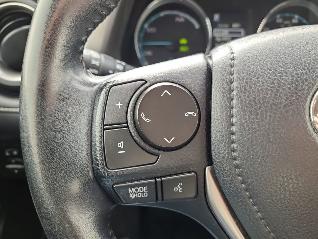 Used 2017 Toyota RAV4 Limited w/ Advanced Technology Package AWD/4WD image 27