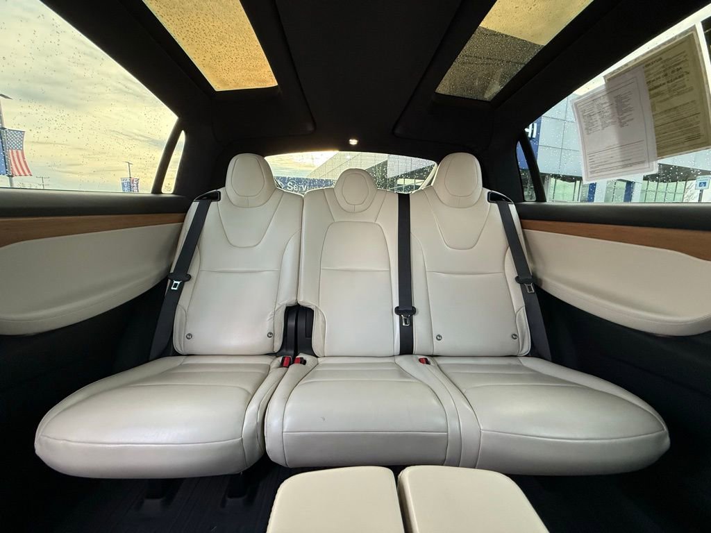 Used 2020 Tesla Model X Long Range image 30