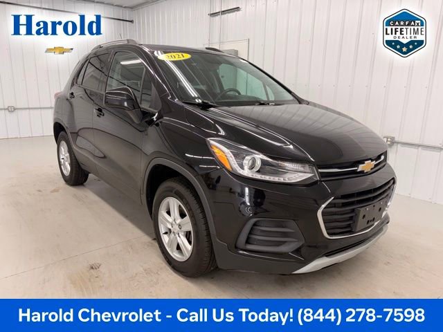 Used 2021 Chevrolet Trax LT AWD/4WD image 1
