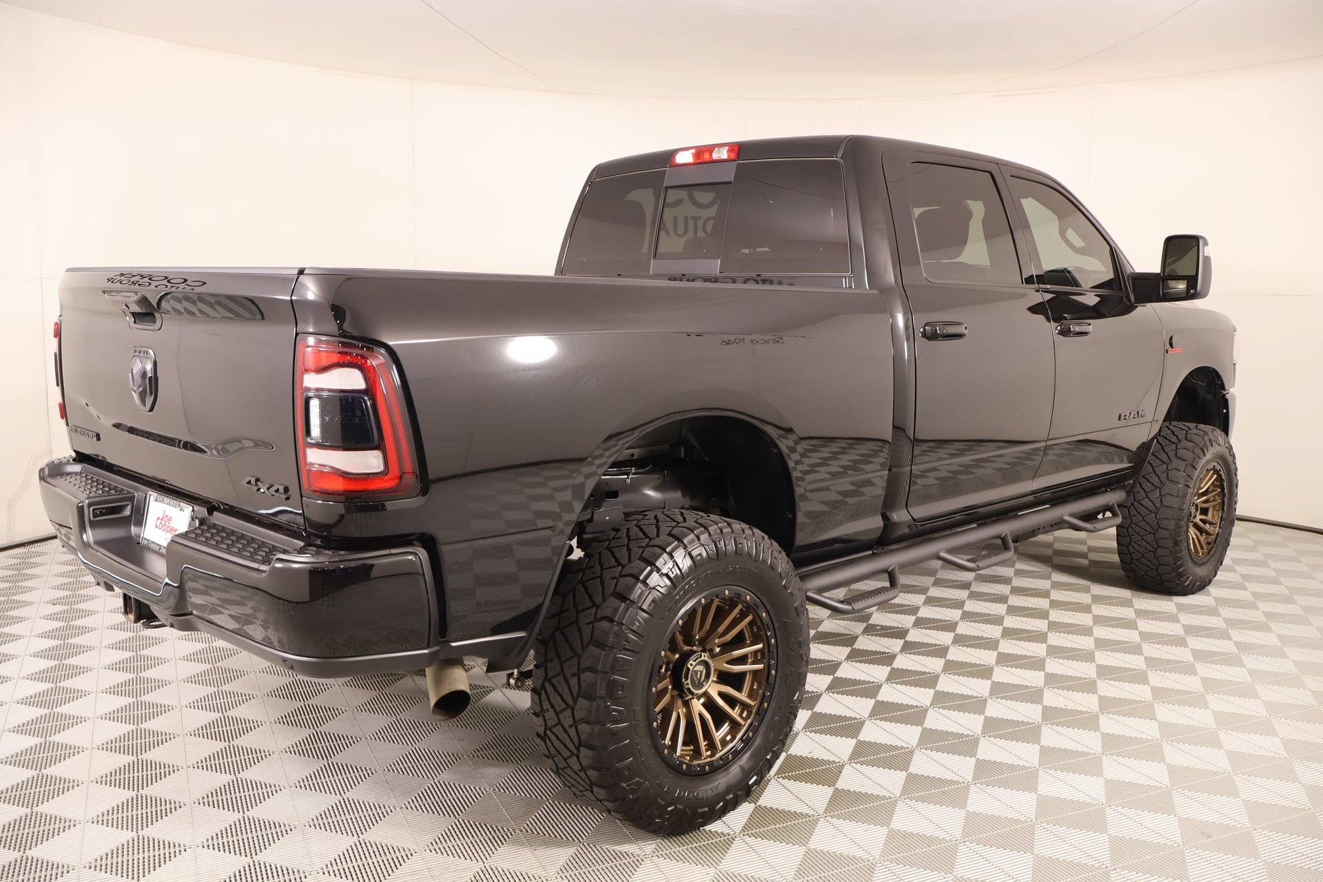 Used 2023 RAM 2500 Big Horn w/ Level 2 Equipment Group AWD/4WD image 21