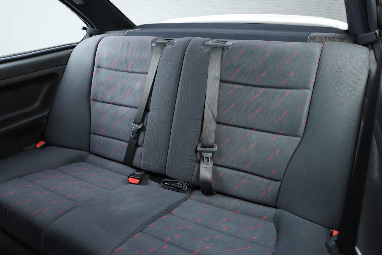 Used 1995 BMW M3 Coupe image 24