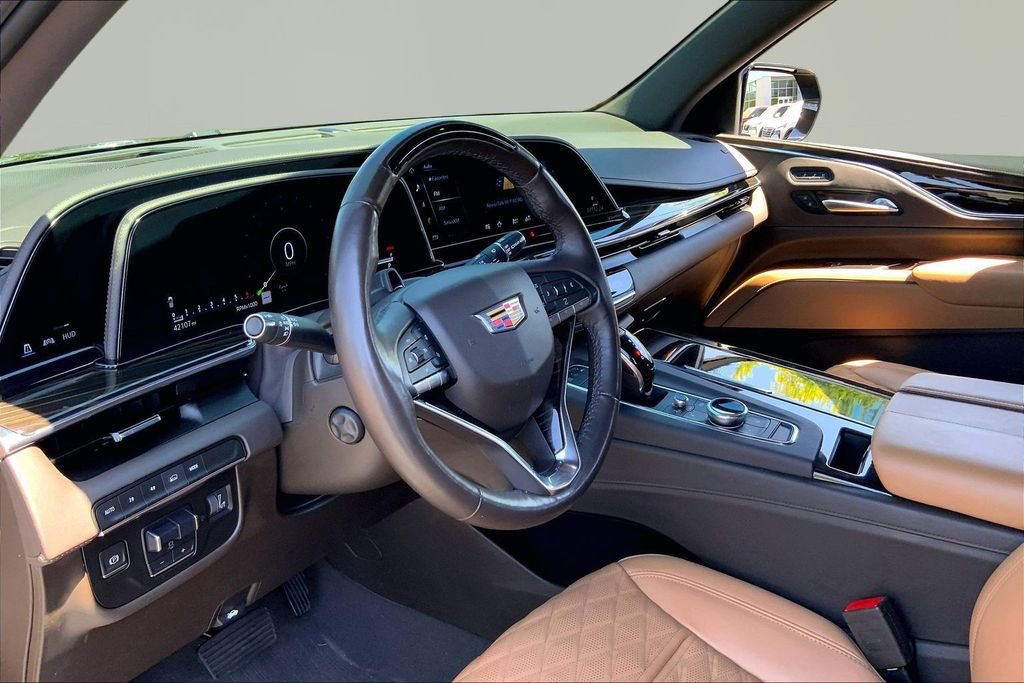 Used 2023 Cadillac Escalade Sport w/ LPO, ONYX Package image 12