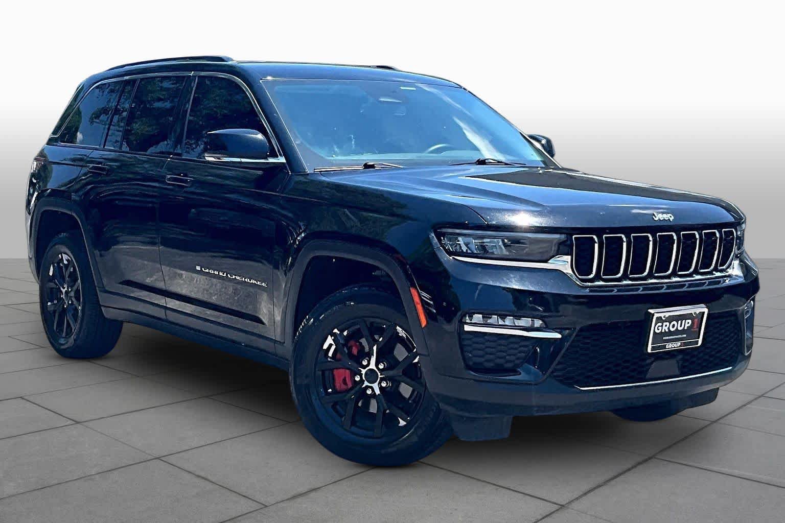 Used 2022 Jeep Grand Cherokee Limited RWD image 3
