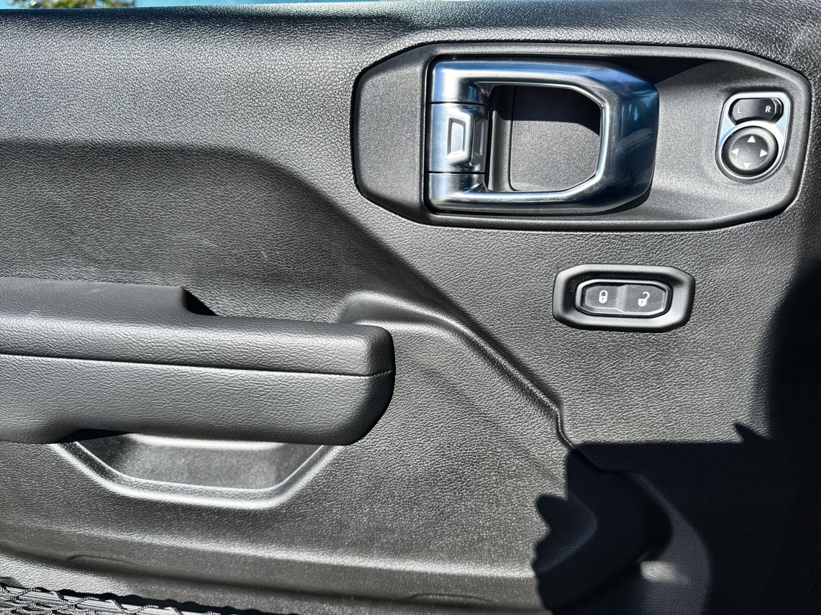 New 2025 Jeep Wrangler Willys image 15