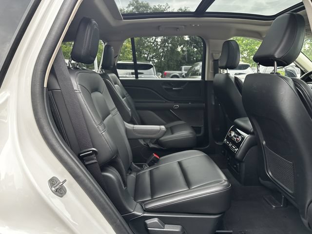 Certified 2023 Lincoln Aviator AWD w/ Premium Package image 37