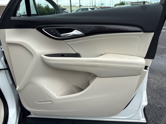 Used 2023 Buick Envision Preferred image 30