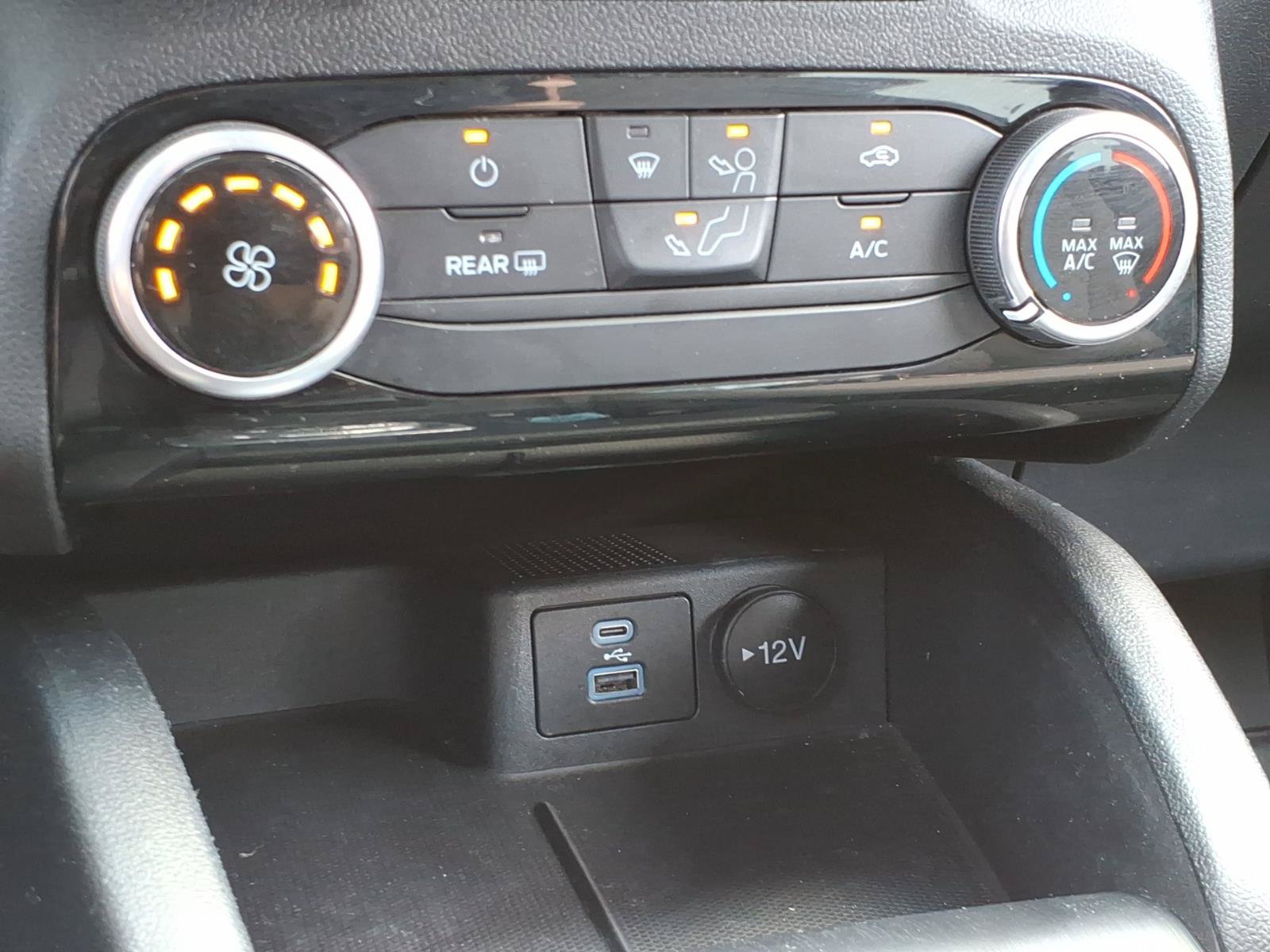 Certified 2022 Ford Escape SE AWD/4WD image 13