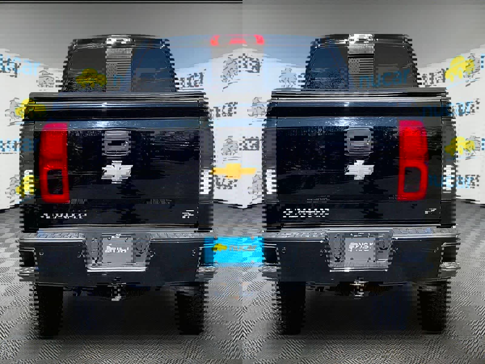 Used 2018 Chevrolet Silverado 1500 LTZ Z71 w/ LTZ Plus Package AWD/4WD image 5