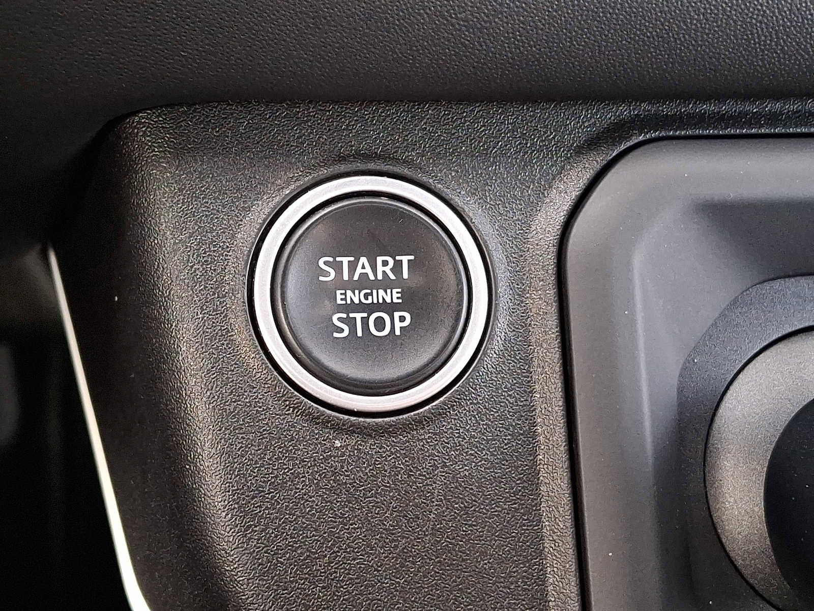 Used 2021 Land Rover Defender 110 X-Dynamic HSE image 19