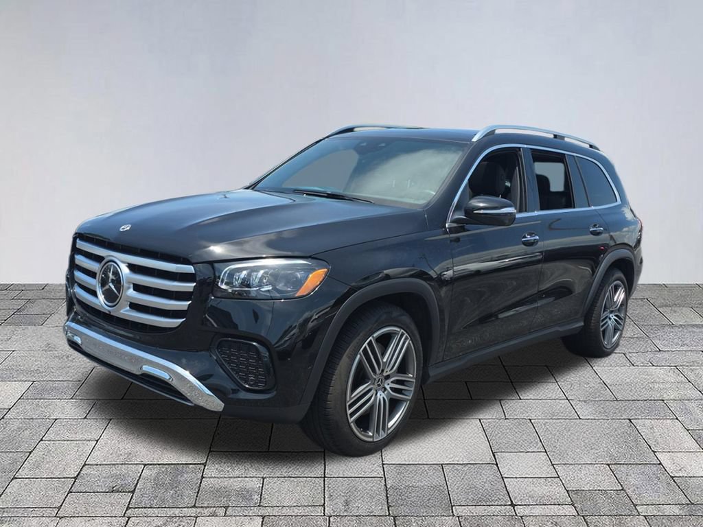 Certified 2025 Mercedes-Benz GLS 450 4MATIC image 3