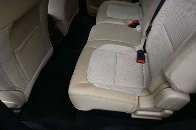 Used 2017 Ford Explorer XLT FWD image 21