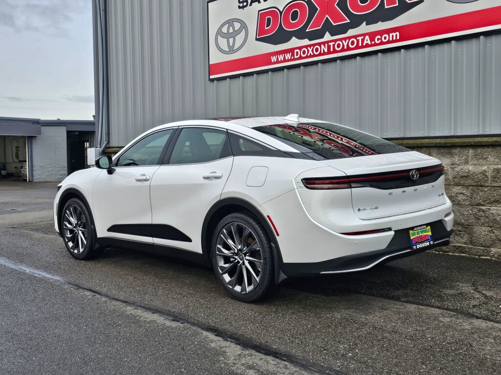 New 2026 Toyota Crown Limited image 5