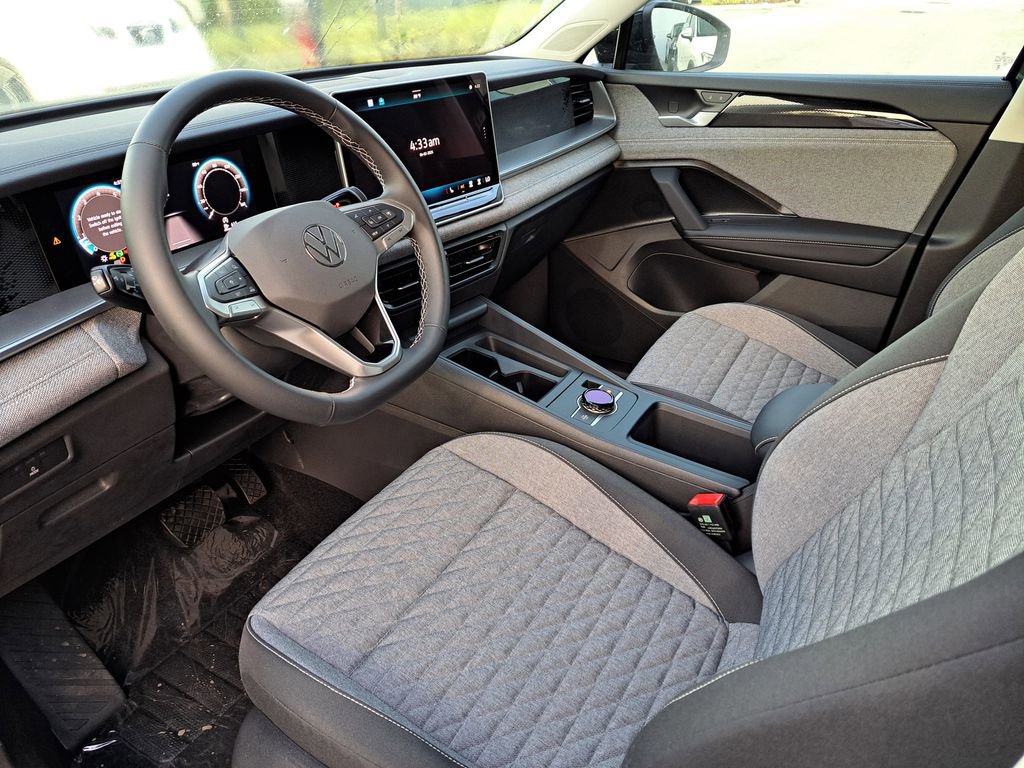 New 2026 Volkswagen Tiguan S image 7