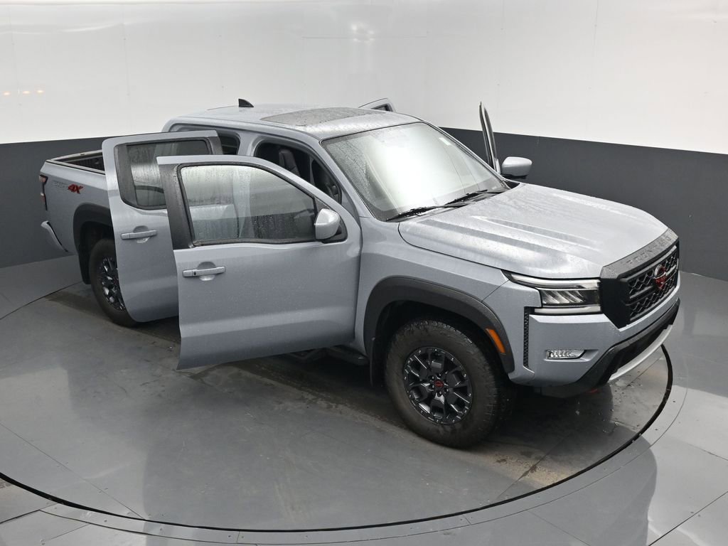 Used 2024 Nissan Frontier PRO-4X w/ Pro Premium Package image 19